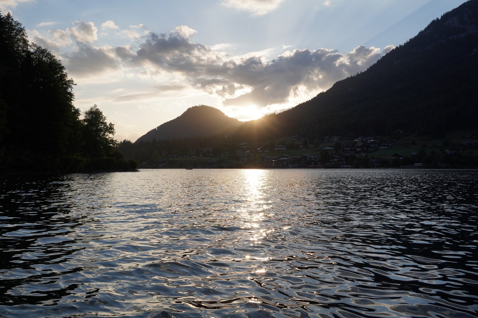 Abendstimmung am See im Ausseerland